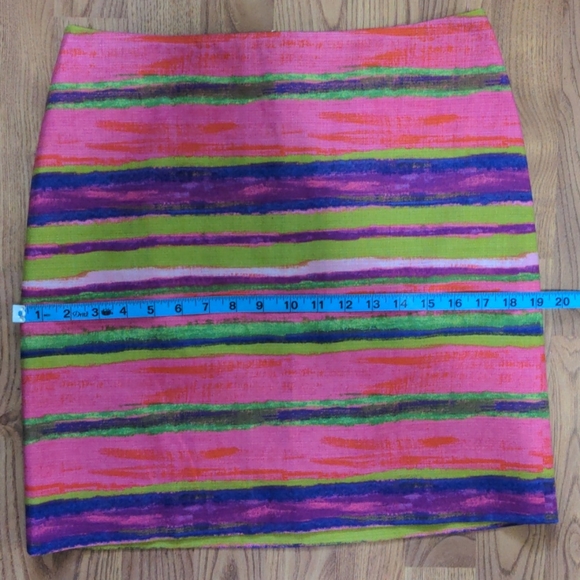 Ann Taylor Striped exposed zipper skirt - Picture 5 of 8